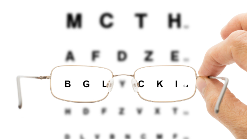 BCLA CLEAR Presbyopia 3: Management with spectacles