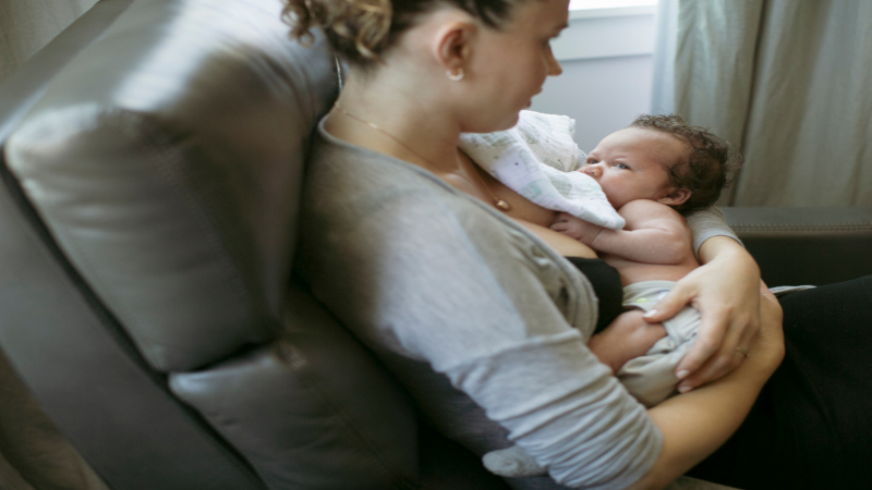 Maternal mental health and breastfeeding duration: the role of optimism and coping strategies